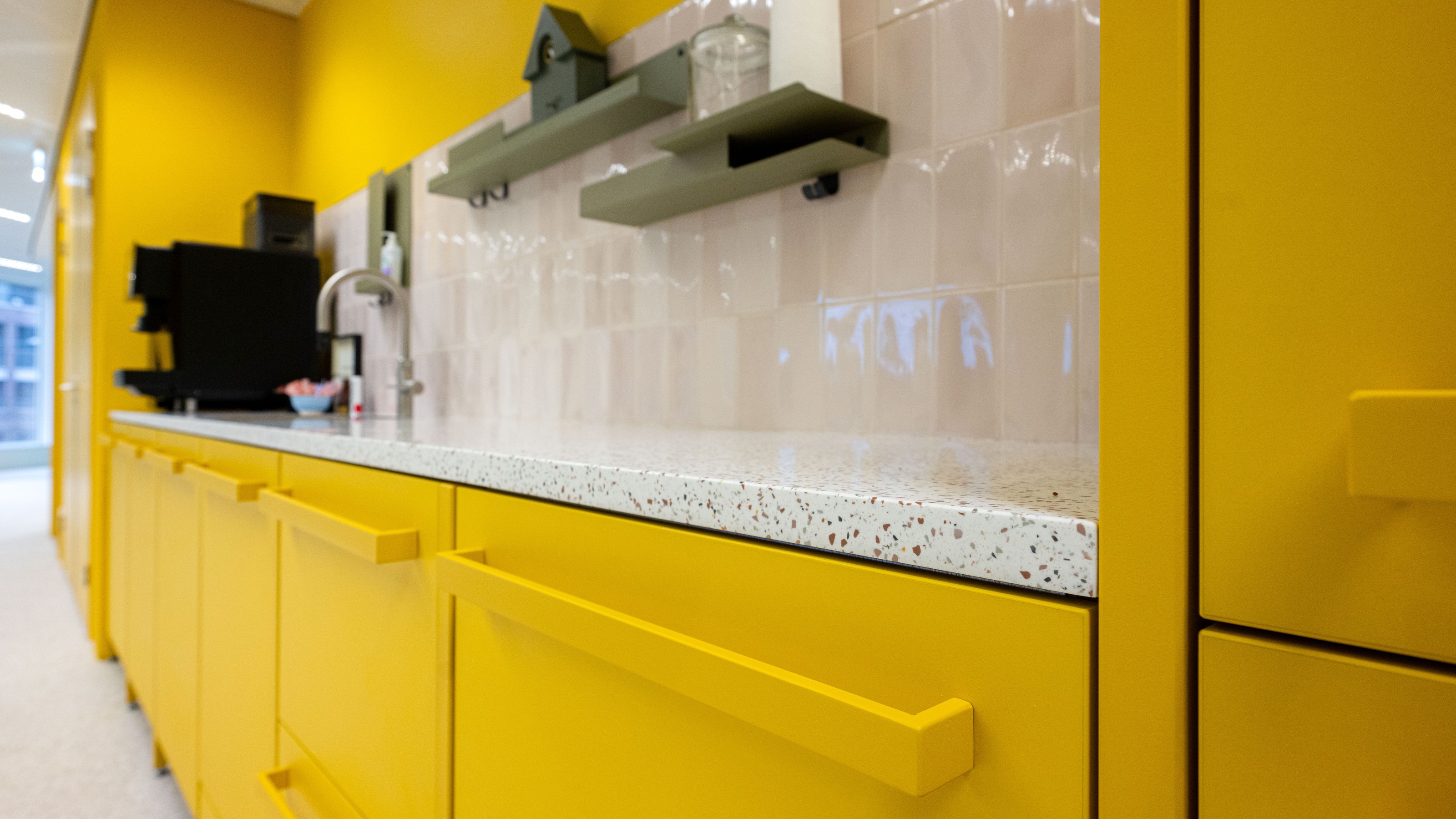Solid Surface Terrazzo dag